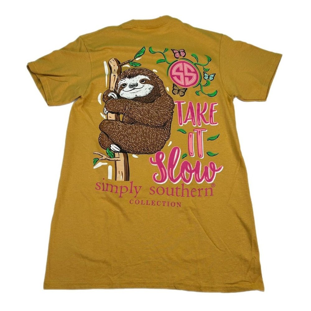 Simply Southern T-Shirt Womens Small Gold Pink Sloth Slow Chill